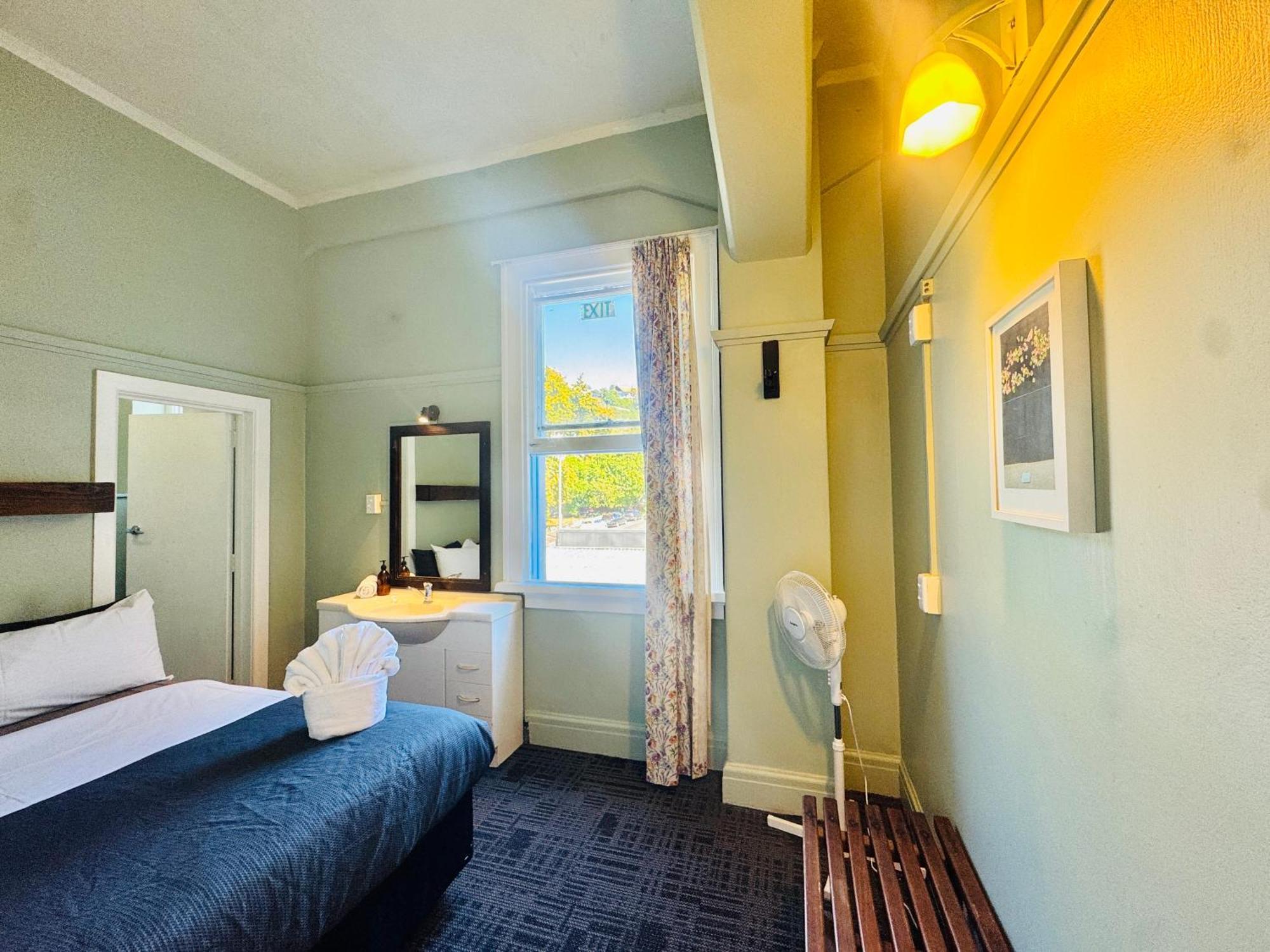 Crashpalace Backpackers Napier Luaran gambar